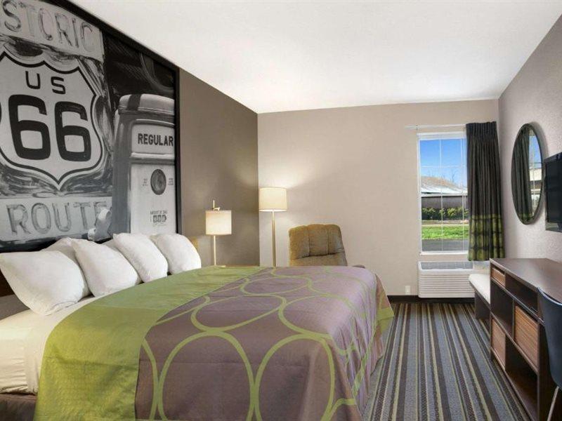 Super 8 By Wyndham Stafford/Springfield Area Motel Strafford Buitenkant foto