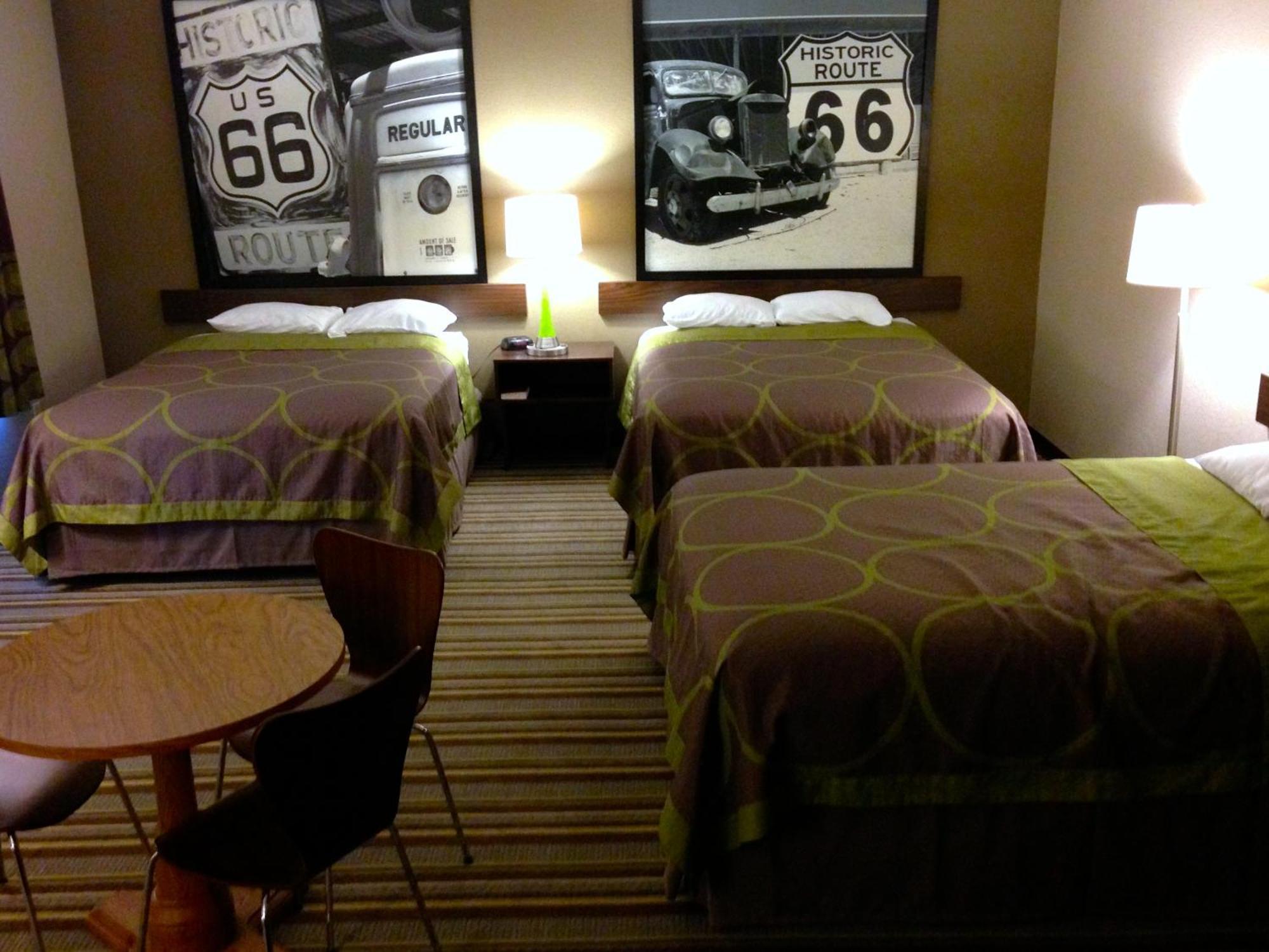 Super 8 By Wyndham Stafford/Springfield Area Motel Strafford Buitenkant foto